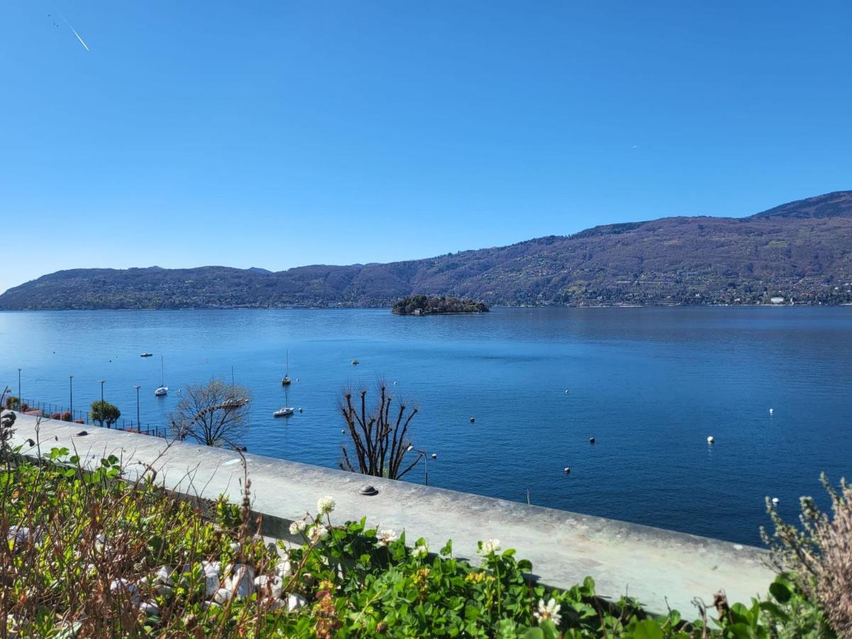 Apartamento Attico Dei Castelli Verbania Exterior foto